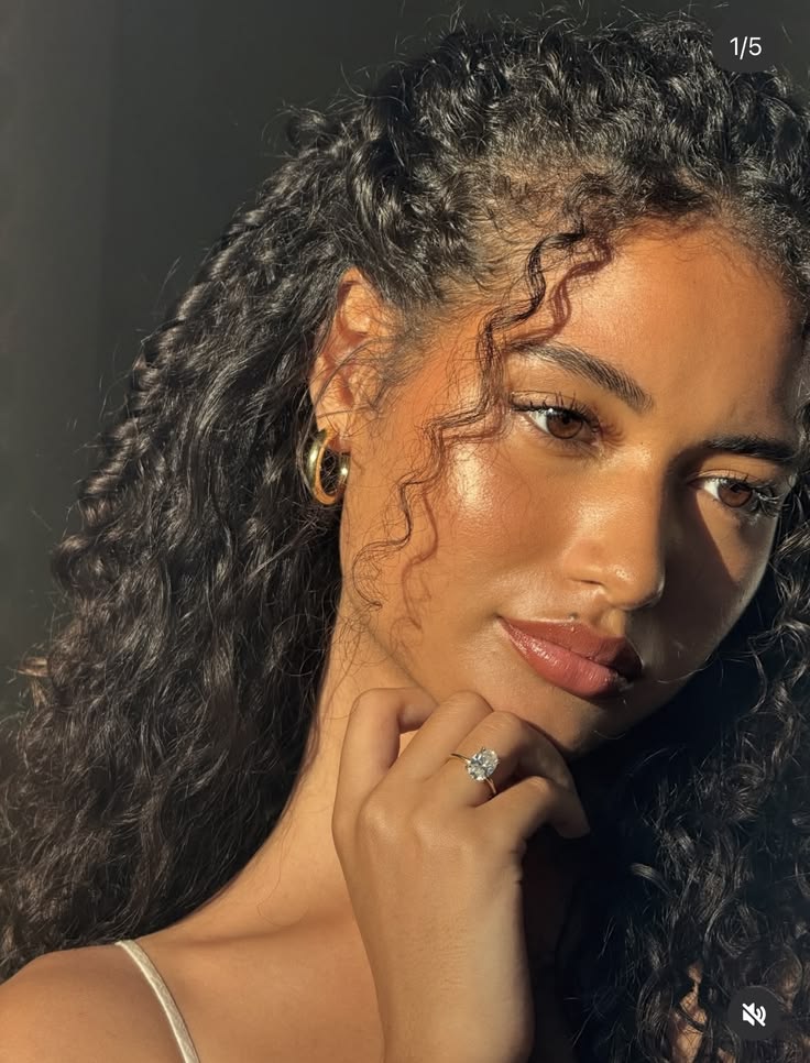Maya S. — Ruisseau De Lune community member